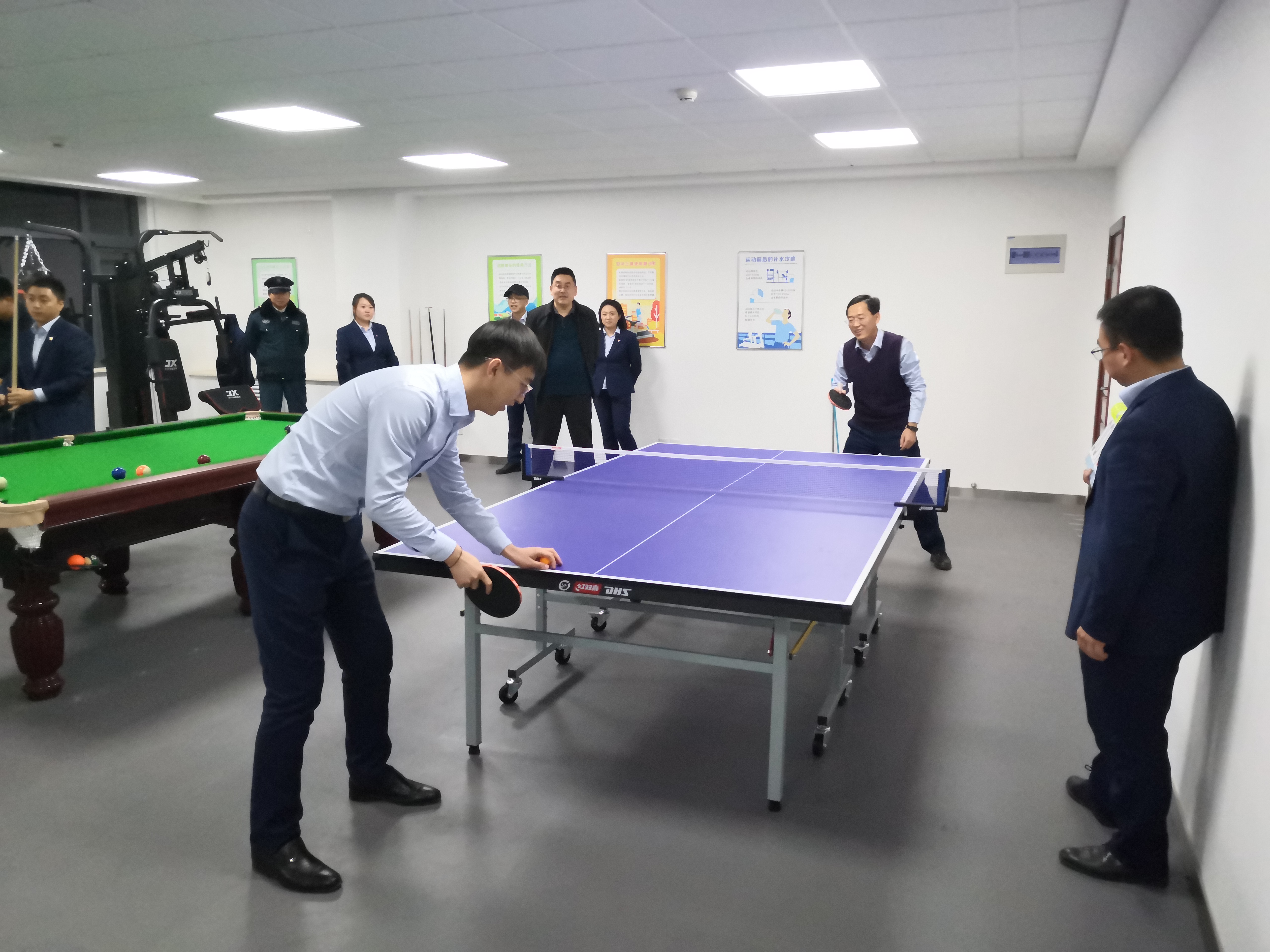 泓源公司舉辦“慶元旦、迎新春”職工乒乓球臺球比賽(圖4)
